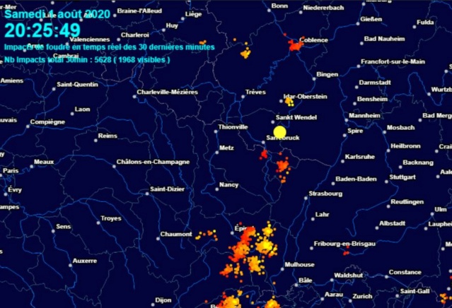 LA      METEO  - Page 8 Or210