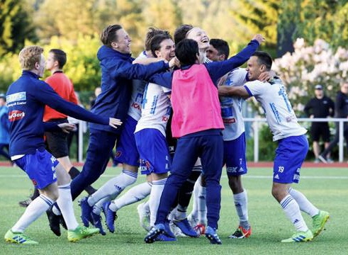 Även sparkboll... - Sida 4 Dda60810