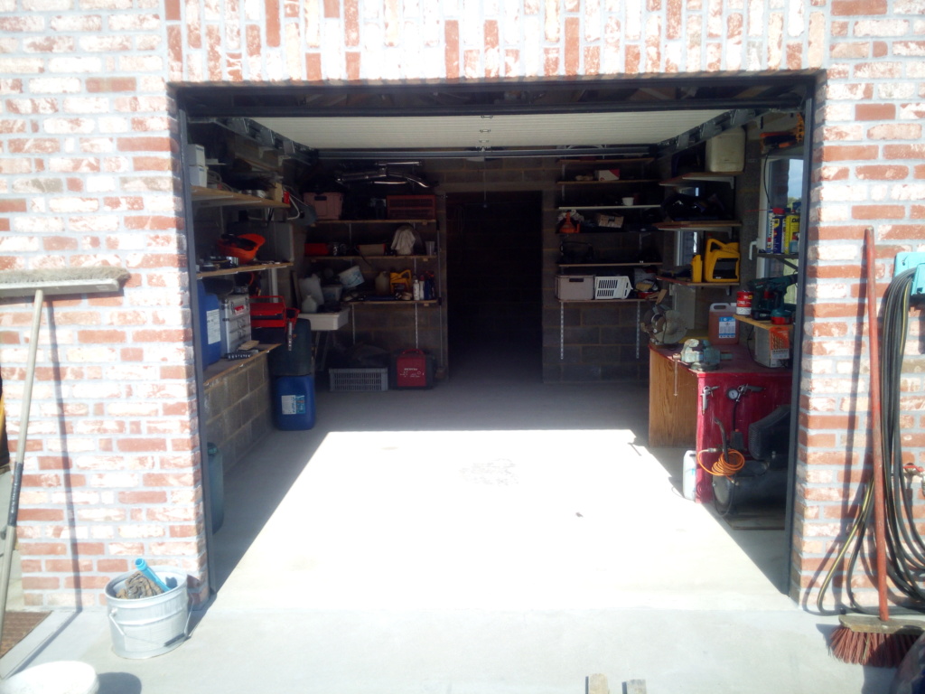 Photos de nos garages/ateliers - Page 25 Img_2050