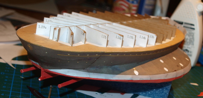 Fertig - "Livadia" russische Zarenjacht, waldenmodels 1:250 gebaut von Kubi P1015814