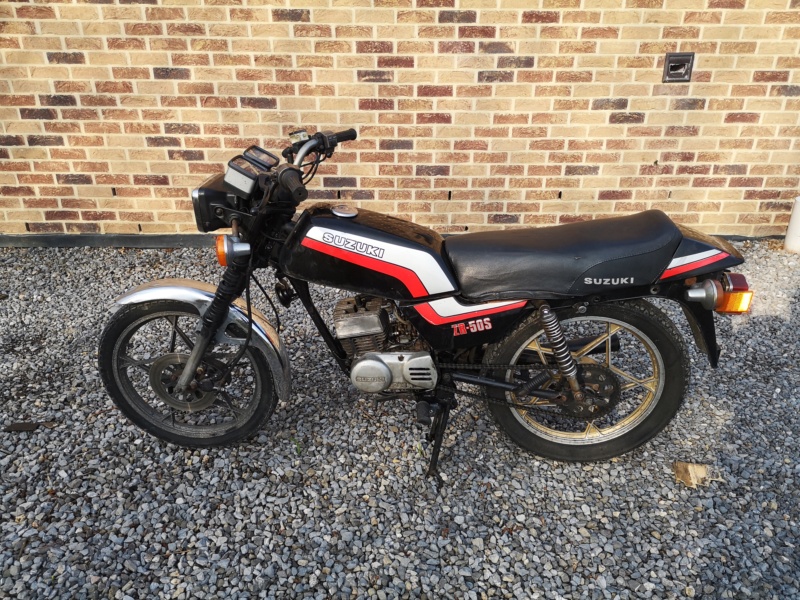 Suzuki ZR Img_2066