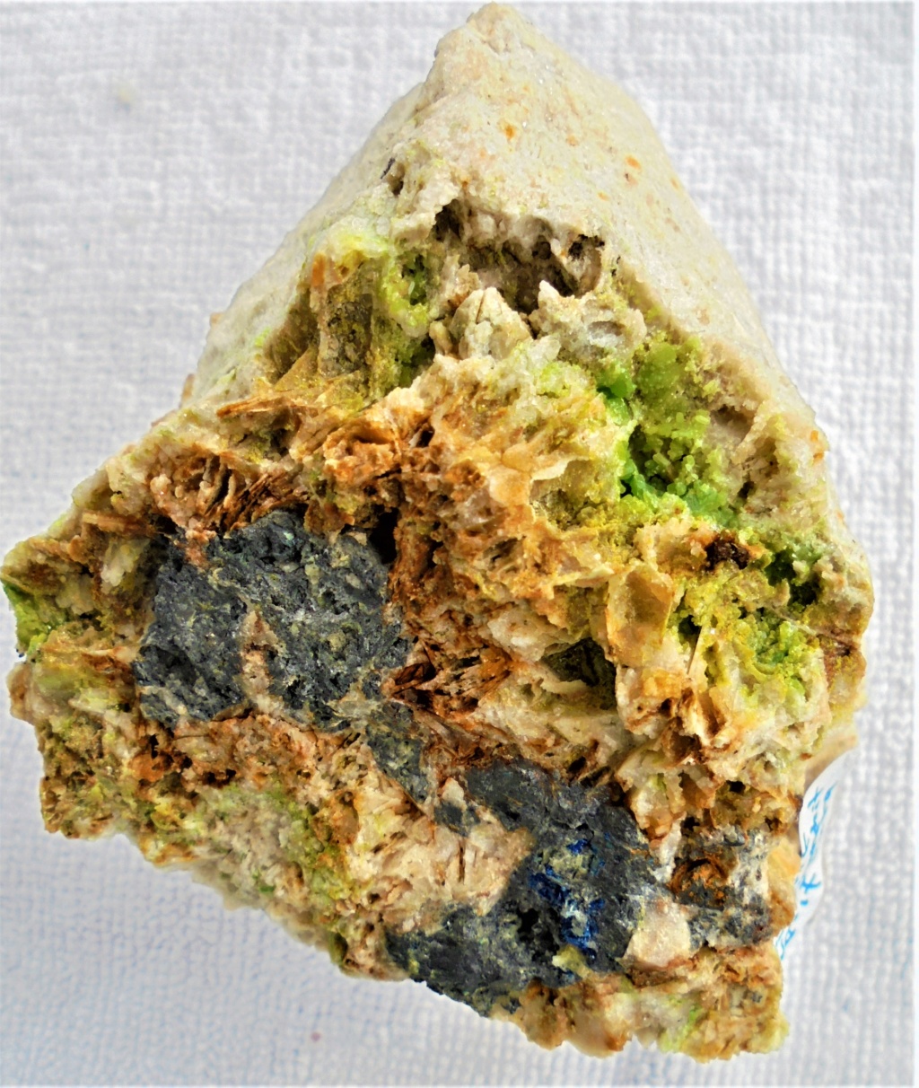 Minéraux de la mine CLARA autres que la Fluorite et la barite Dsc00544