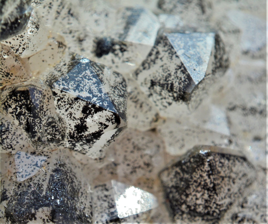 Minéraux de la mine CLARA autres que la Fluorite et la barite Dsc00617