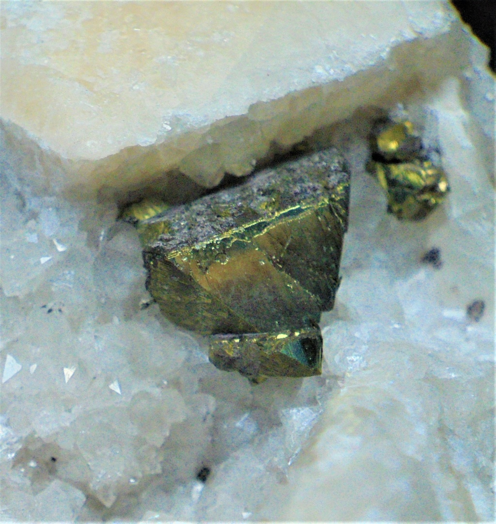 Minéraux de la mine CLARA autres que la Fluorite et la barite Dsc00634