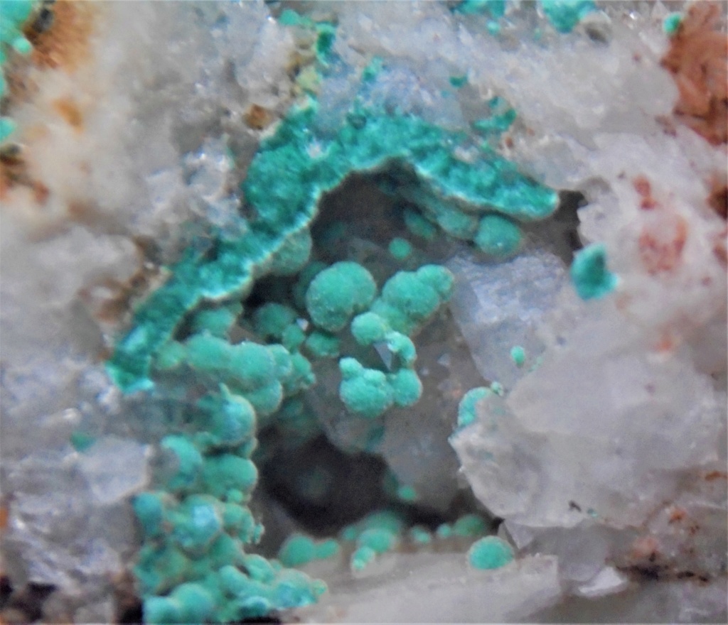 Minéraux de la mine CLARA autres que la Fluorite et la barite Dsc01518
