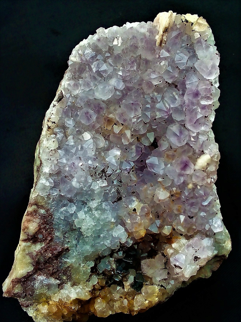 Minéraux de la mine CLARA autres que la Fluorite et la barite - Page 7 Img_1625