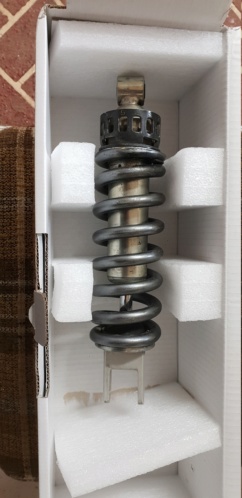 2012 GSX 1250 FA rear Shock - sold 20181110