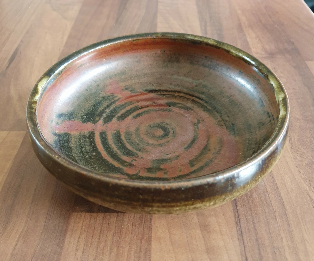 ID for Studio pottery bowl marked SH 20200910