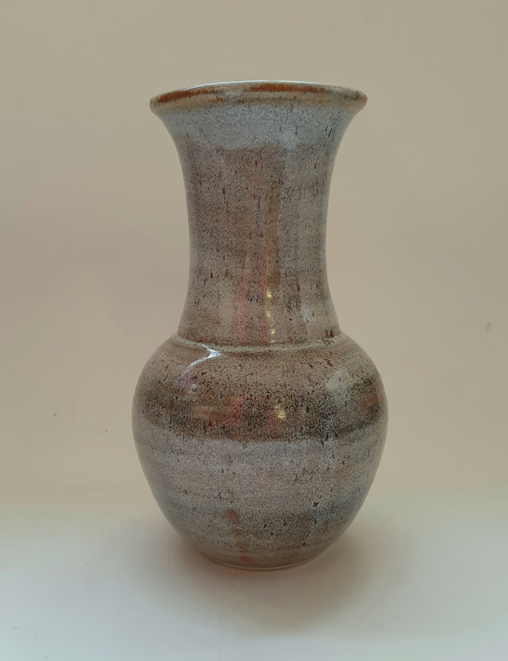 ID help studio pottery vase, S mark 20201110