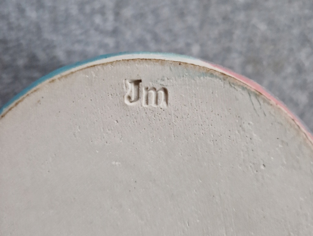 ID studio pottery vase JM mark 20240110