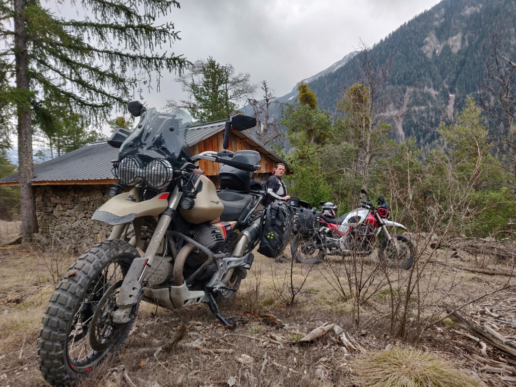 Offroad et onroad dans les Alpes Img_2021