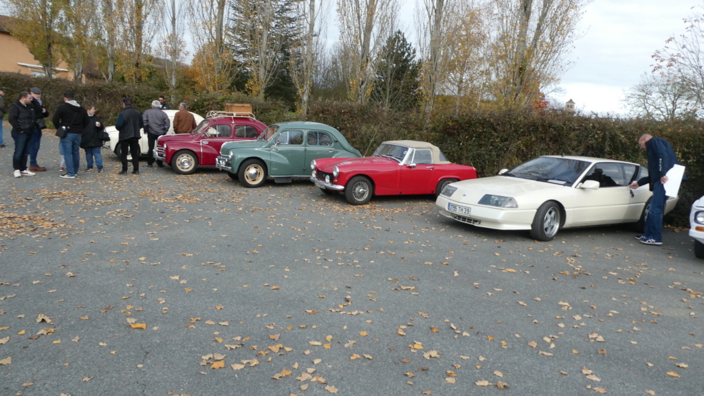 rassemblement à AZE avec Alpine et Renault Sport du Haut Mâconnaisle 07novembre 2021 P1050522