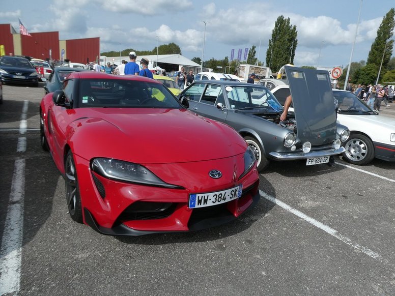 Direction Vesoul suite invitation Stellantis du 30 septembre 2023 40 ans Peugeot 205  départ Africa Rando  Pnff1l10