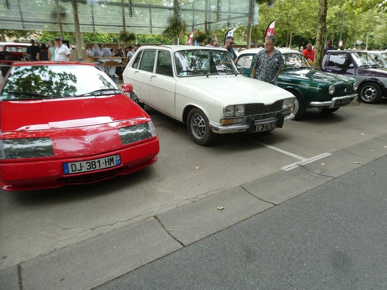 04 août expo Louhans et balade avec Mumu et Walter  Vpqf6710