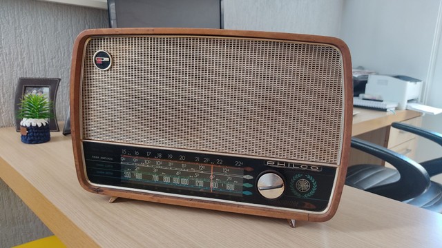 Radio Philco Transglobe 4 a pilha esquema eletrico 63936710