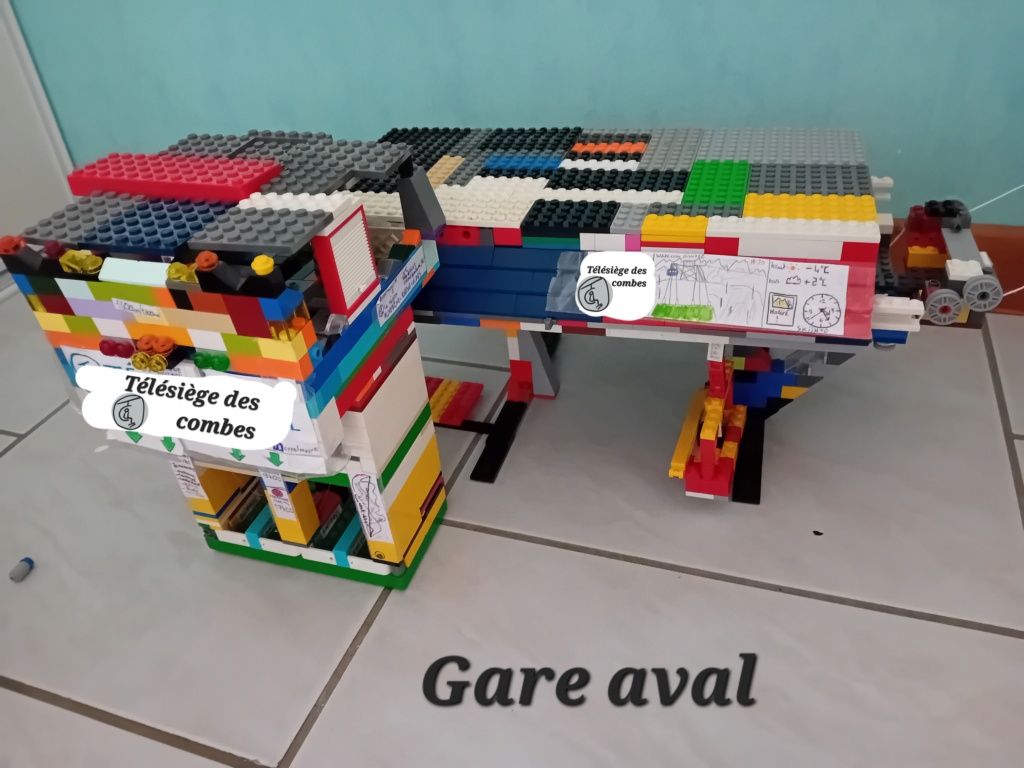 Remontées mécaniques Lego 20240214