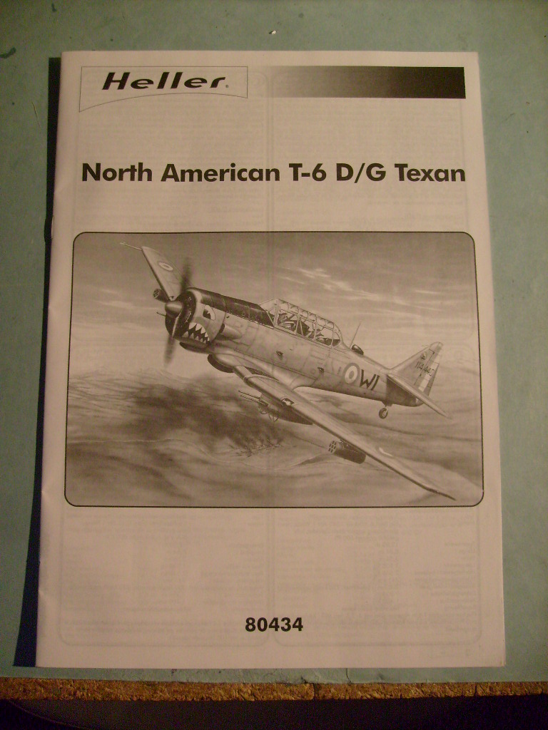 NORTH AMERICAN T 6 D/G TEXAN 1/48ème Réf 80434 S7301058