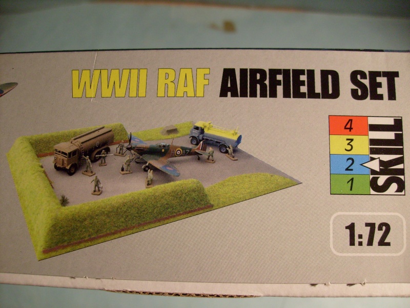 [AIRFIX] Coffret AIRFIELD SET WWII RAF 1/72ème Réf A06901 S7302386