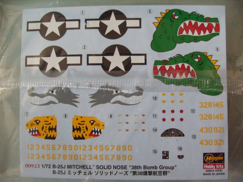 Comparatif NORTH AMERICAN B 25 MITCHELL 1/72ème S7304566