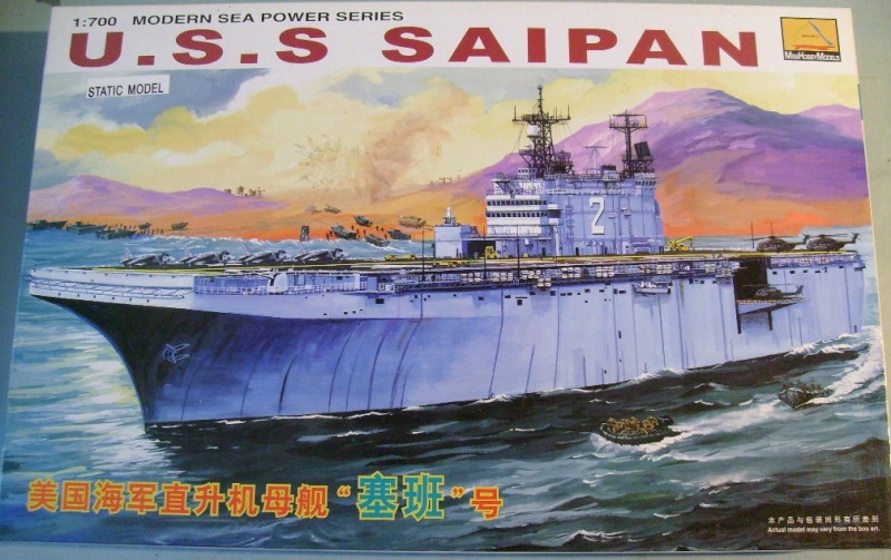 [MINI HOBBY MODELS] Navire amphibie d assault LHA2 USS SAIPAN 1/700ème Réf AK 80802 S7308079