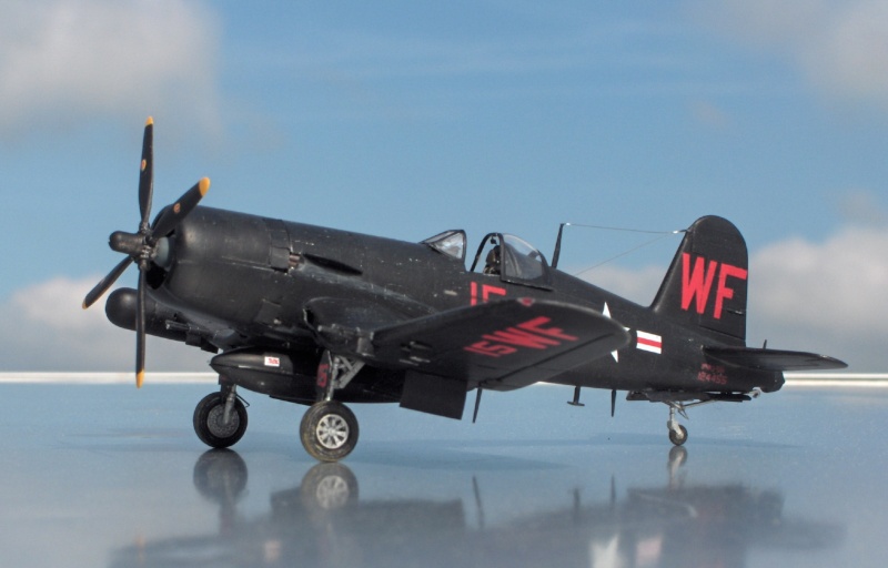 Vought F4U-5 N "Corsair" . Italeri au 1/72 F4u-5_14