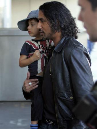 Embarquement immédiat pour Sayid et fiston Ererrr10