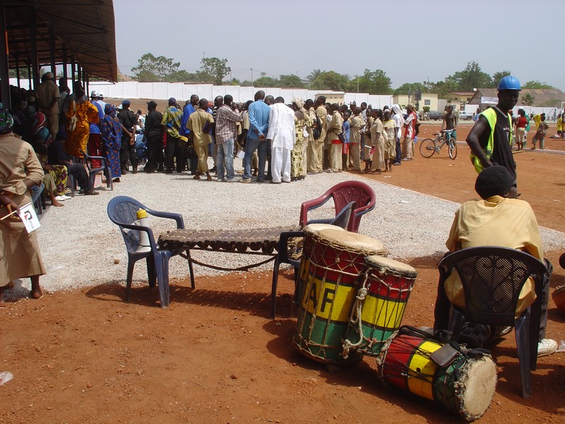 Fria en Guinée - Portail* Dsc05612