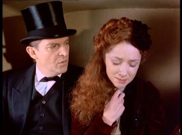 Arthur CONAN DOYLE: vous avez dit Holmes? - les récits originaux et la série Granada - Page 11 Pdvd_013
