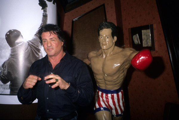 Stallone et le Planet Hollywood - Page 2 12378123