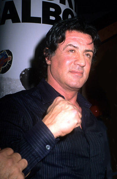 Stallone et le Planet Hollywood - Page 2 12378124