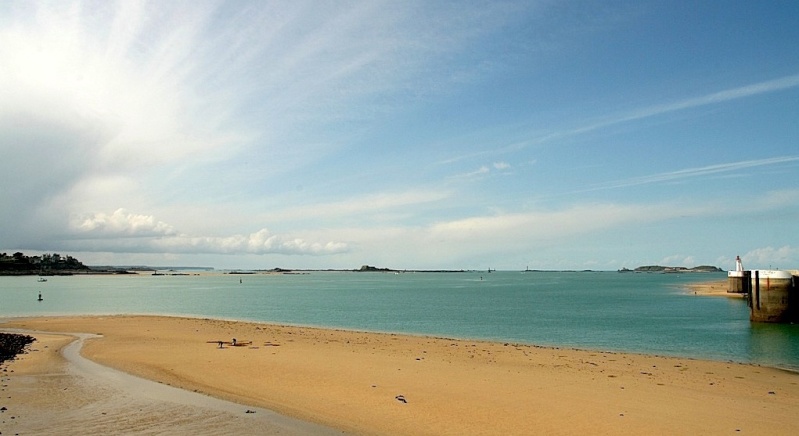 entrée du port a saint malo Malopo10