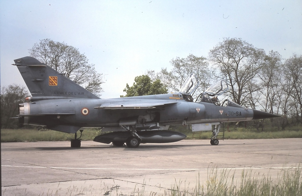 Dassault Mirage F1 - Page 19 514-3010