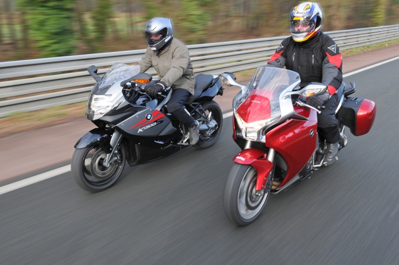 C.R. essai Vfr 1200 avec Moto Station Dsc_7610