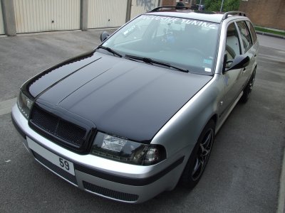 L'Octavia Combi 1 de SKODA59 24555110