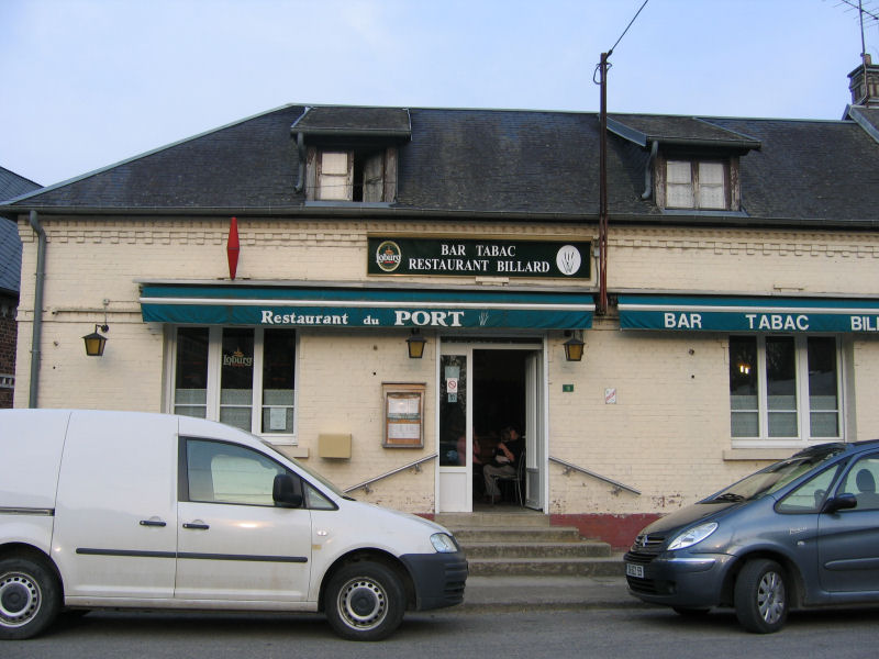 Feuillères  Haute-Somme Bar_du10
