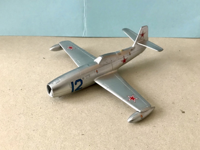 [Special Hobby] 1/72 - Yakovlev Yak-23 Flora   - Page 3 Img_1639