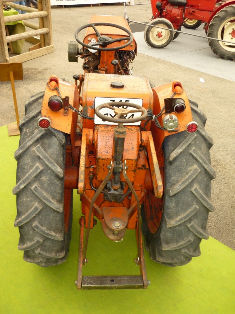 MUS : un tracteur rare à moteur CITROËN Salon_29