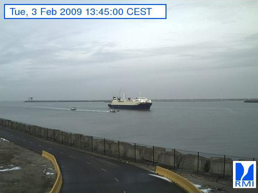 Photos en direct du port de Zeebrugge (webcam) - Page 8 Zeebru13
