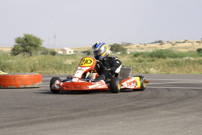 GP CIDADE DE BENGUELA EM KARTING CIRCUITO ESTADIO DO OMBAKA _mg_7110