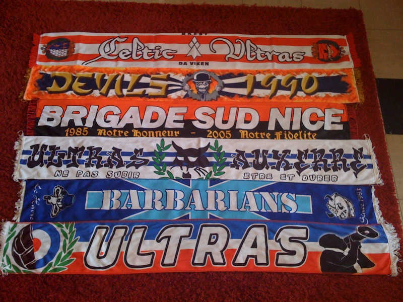 [Echange] écharpe ultras, nation et club Satins10