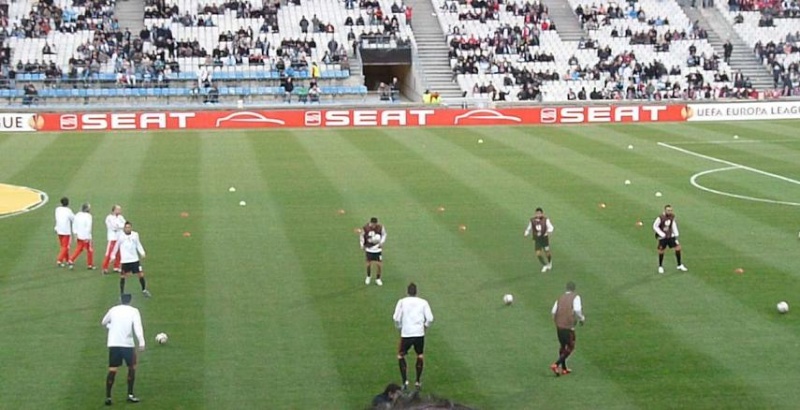 OM //BENFICA ...PHOTOS VIDEOS ..LA DESILLUSION EUROPEENNE P1070420