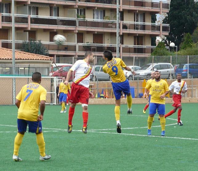 SPORTING TOULON VAR // CFA2 MEDITERRANEE P1090528