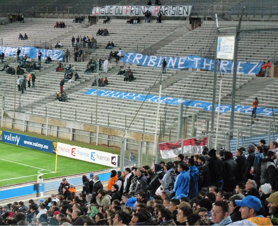 O VELODROME DESERT LES MARSEILLAIS SE LIGUENT CONTRE MONACO 2 A 1 P1120411
