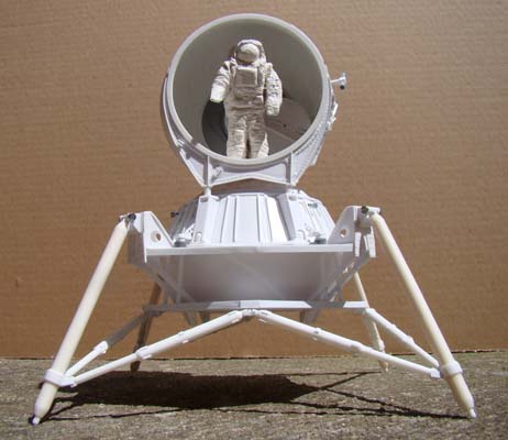 Module lunaire soviétique LK – Maquette 1/24ème - Page 5 0812