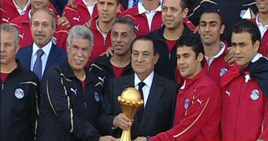 منتخب مصر ومشاعر المصريين بعد حصولة على كأس الأمم الأفريقية 2010 بأنجولا S2201010