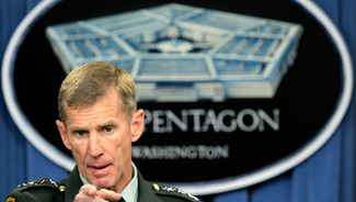 Le général McChrystal rappelé d'Afghanistan après s'être moqué d'Obama et d'un « ministre français  Le-gen10