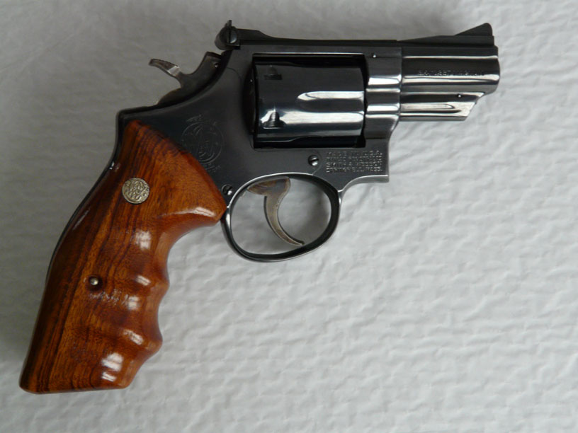 Identification carcasse Smith & Wesson Sw_bro10