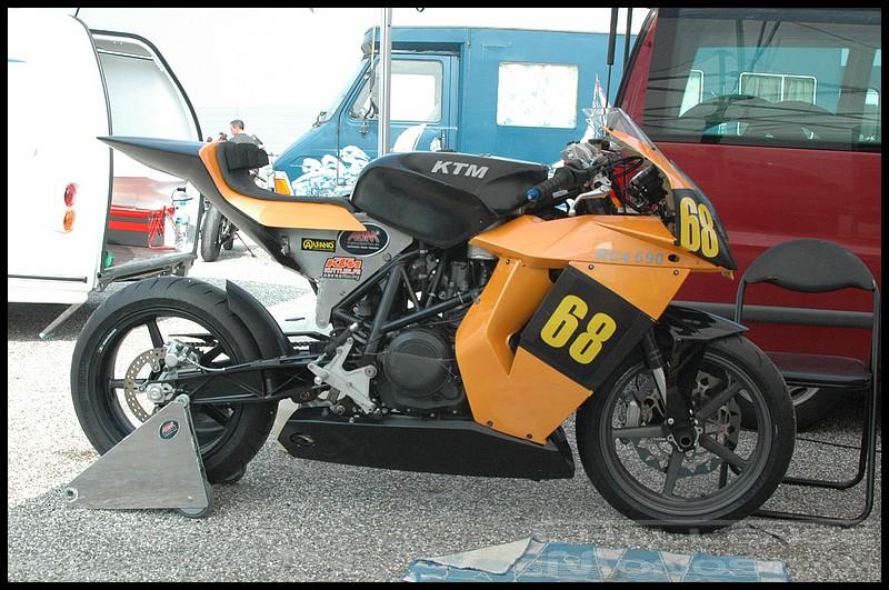 Ducati supermono ... Rc410