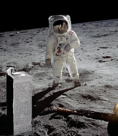 Voyage vers la Lune repoussé Apollo10