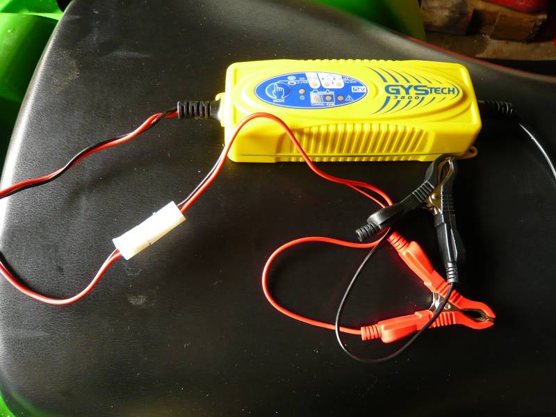 Batterie  ds  chats P1050410